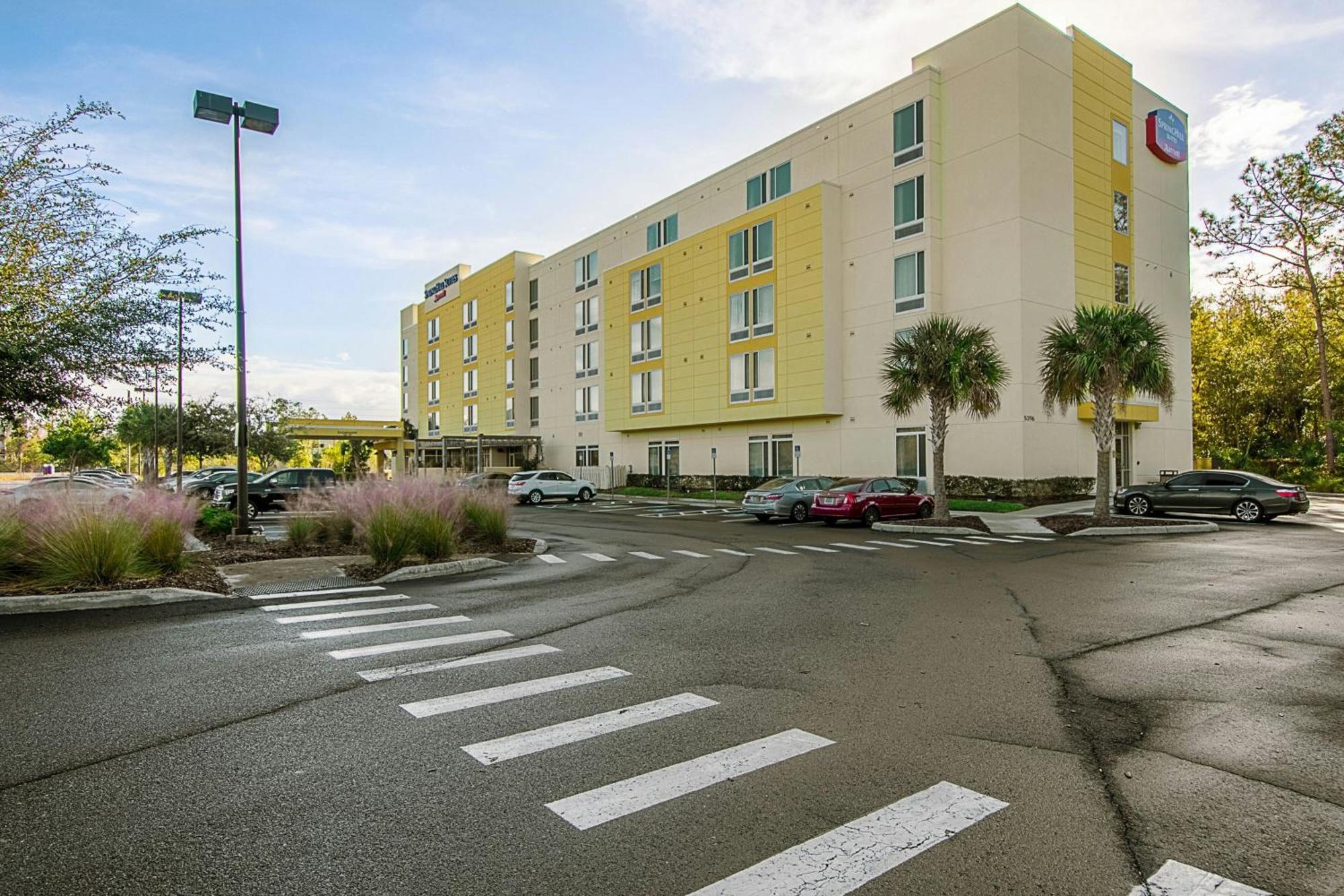 Springhill Suites Tampa North/Tampa Palms Bagian luar foto